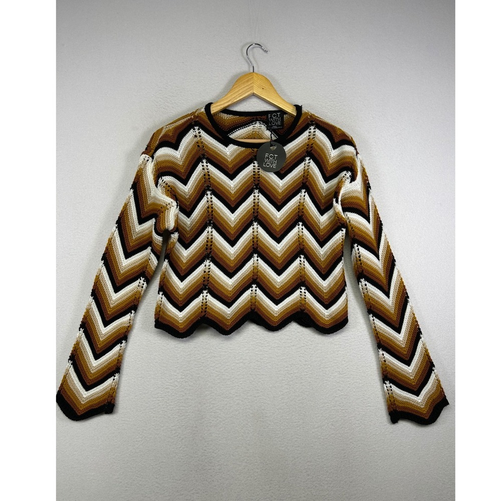Boho Retro NWT Francescas S Brown Chevron Crochet Knit Scalloped Crop Sweater